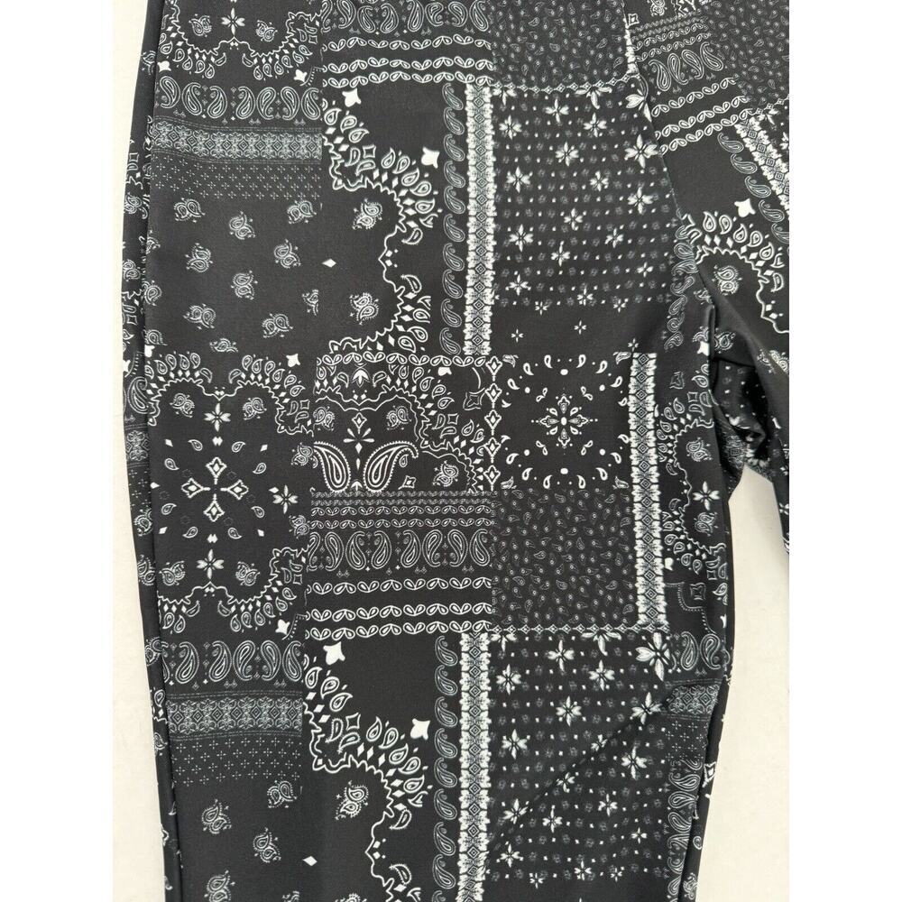 River Island Flare Pants Petite Size Small 6 US Graphic Black White Patchwork​ - Picture 5 of 16
